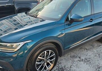 VW Tiguan 120.000 km 21.990 &euro; Mannheim 68159