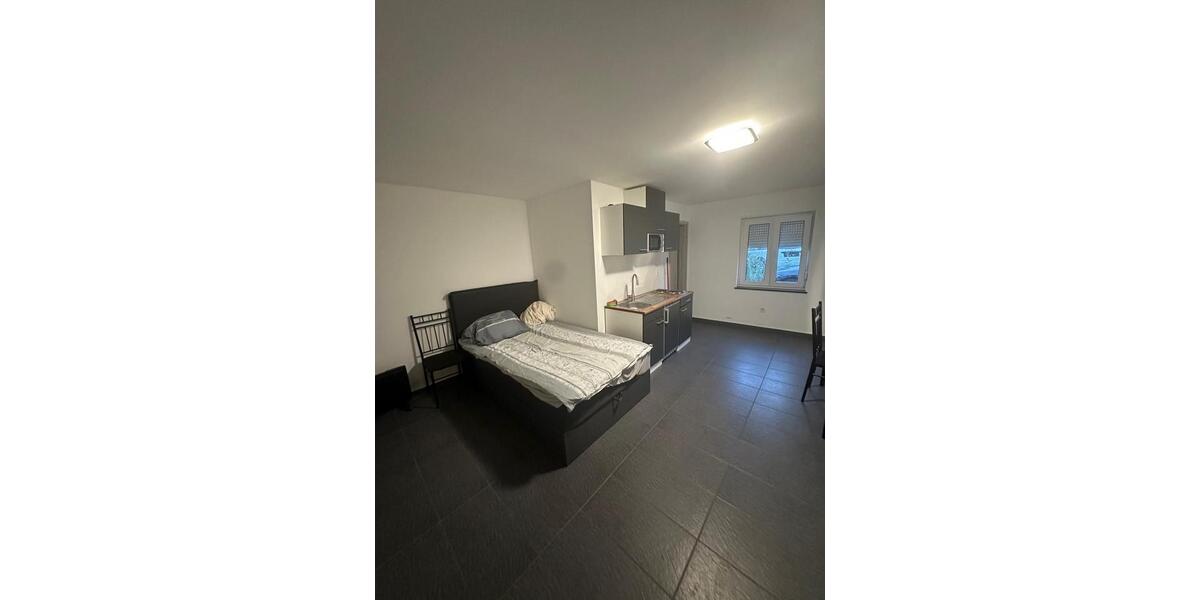 Erdgeschoßwohnung Ludwigshafen am Rhein Ludwigshafen-Oggersheim - 1 Zimmer, 28 m&sup2;, 700&euro; | Angebot:26464111