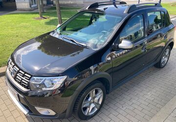 Dacia Sandero 67.000 km 7.600 &euro; Neuhofen 67141