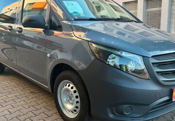 Mercedes-Benz Vito 158.464 km 11.990 &euro; mannheim 68219