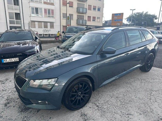 Skoda Superb 154.000 km 13.890 &euro; Mannheim 68159