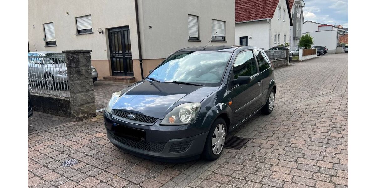 Ford Fiesta 166.000 km 1.800 &euro; Lingenfeld 67360