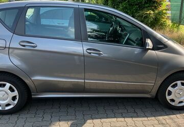 Mercedes-Benz A 180 112.000 km 7.450 &euro; Ludwigshafen/Rhein 67069