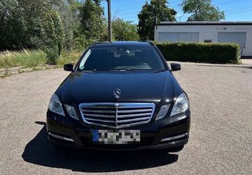Mercedes-Benz E 350 234.000 km 8.990 &euro; Mannheim 68199
