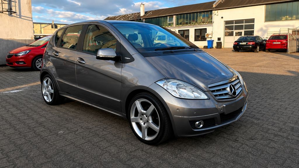 Mercedes-Benz A 150 82.000 km 3.800 &euro; Worms 67547