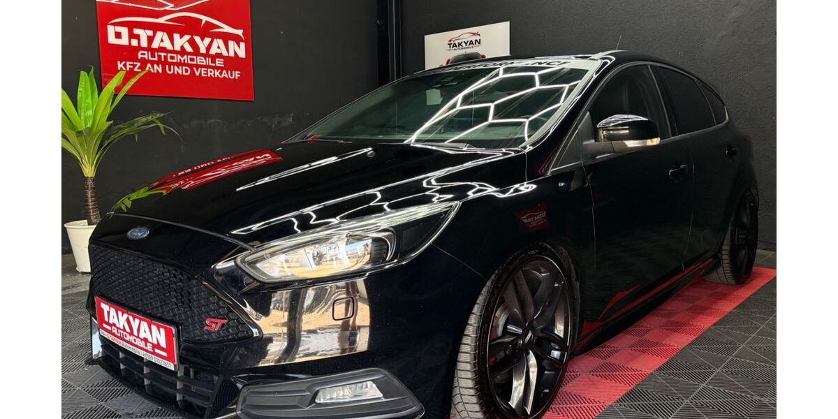 Ford Focus 214.000 km 12.999 &euro; Mannheim 68309