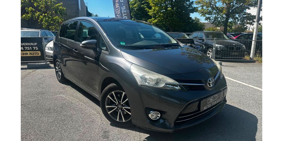 Toyota Verso 130.000 km 9.500 &euro; Heppenheim 64646