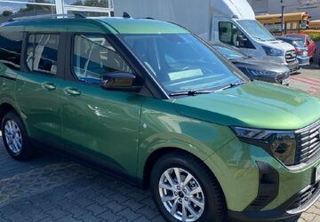 Ford Tourneo Courier 7.982 km 26.770 &euro; Mannheim 68309