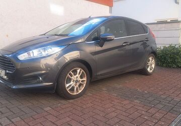 Ford Fiesta 94.705 km 8.700 &euro; Haßloch 67454