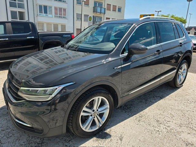 VW Tiguan 81.000 km 28.990 &euro; Mannheim 68159