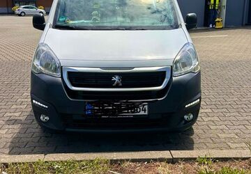 Peugeot Partner Tepee 163.000 km 5.500 &euro; Ludwigshafen 67063