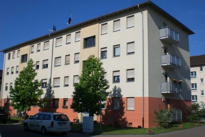 Etagenwohnung Neulußheim - 3 Zimmer, 66 m&sup2;, 700&euro; | Angebot:27344967