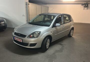 Ford Fiesta 125.000 km 2.999 &euro; Mannheim I Baden-Württemberg 68169