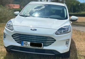 Ford Kuga 49.000 km 22.900 &euro; Weinheim 69469