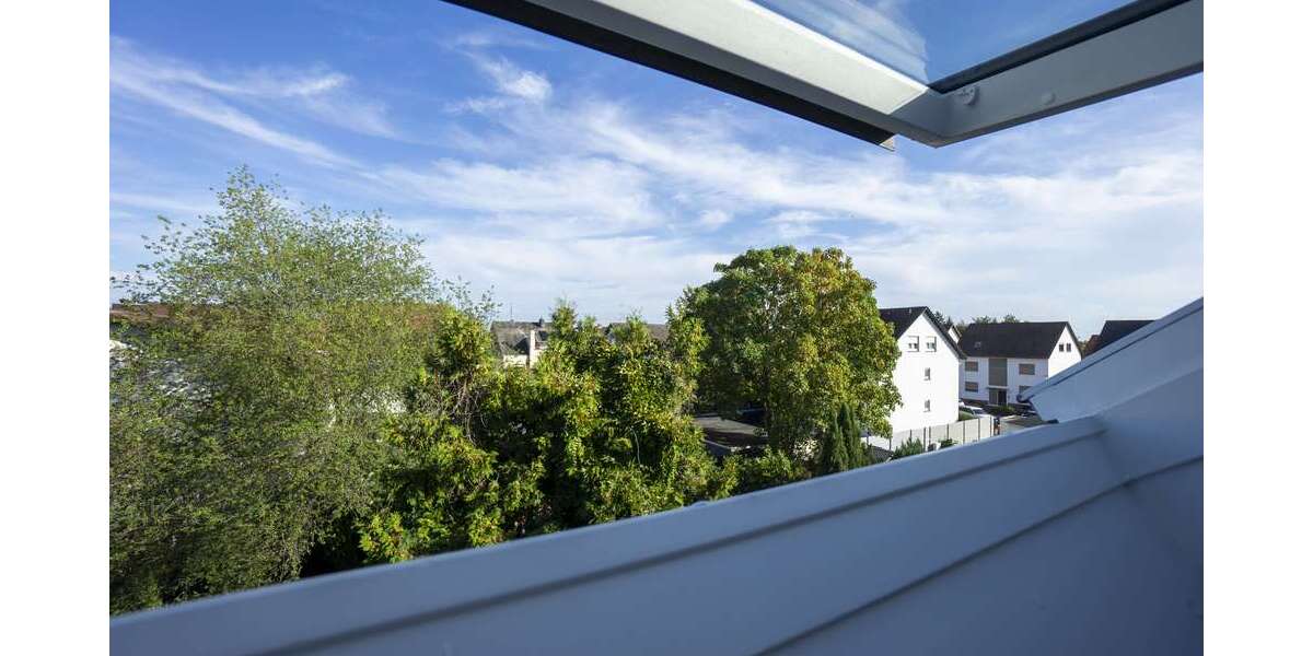 Etagenwohnung Brühl - 3 Zimmer, 82 m&sup2;, 980&euro; | Angebot:27348939