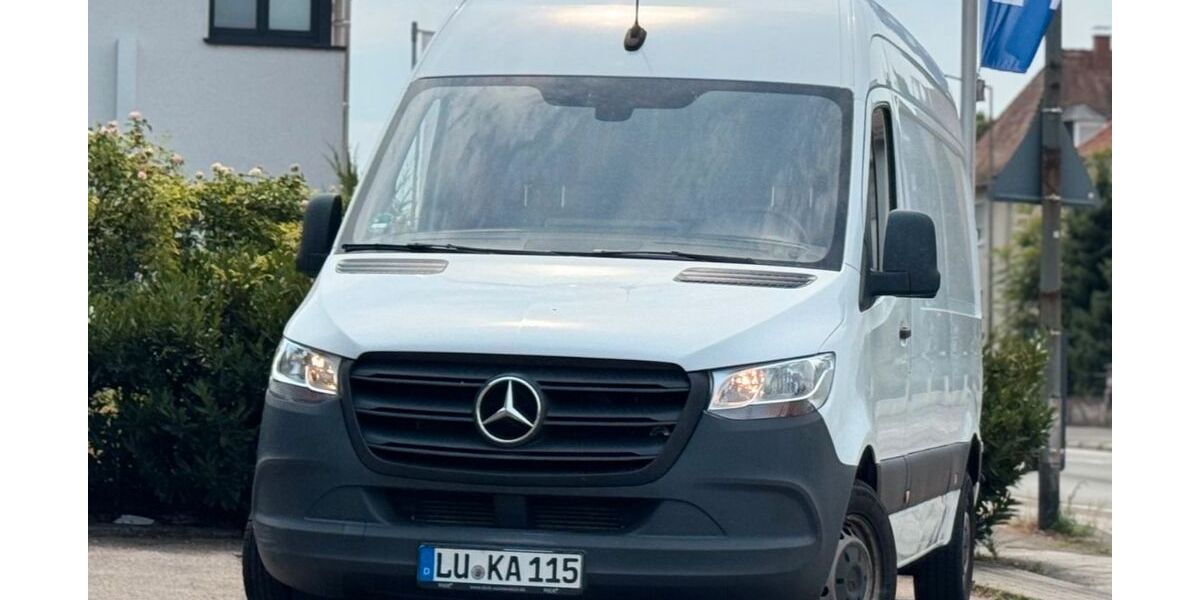 Mercedes-Benz Sprinter 217.664 km 14.000 &euro; Speyer 67346