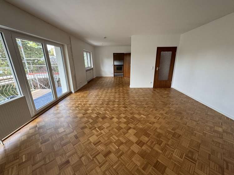 Etagenwohnung Mannheim / Vogelstang Vogelstang - 4 Zimmer, 117 m&sup2;, 1.400&euro; | Angebot:27330667
