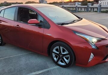 Toyota Prius 114.000 km 15.800 &euro; Ilvesheim 68549