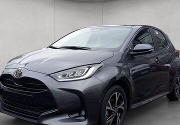 Toyota Yaris 3.213 km 24.900 &euro; Mannheim 68307