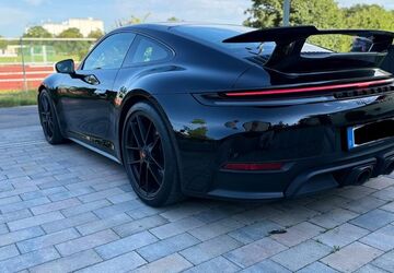 Porsche 992 4.000 km 172.000 &euro; Limburgerhof 67117