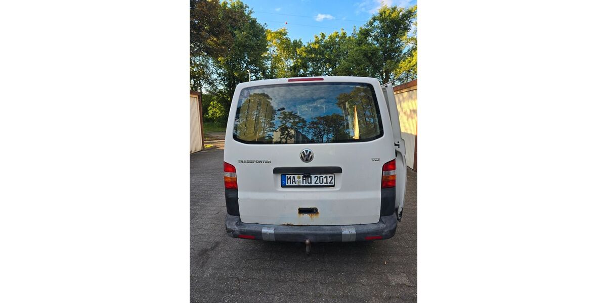 VW T5 Transporter 212.000 km 4.400 &euro; Mannheim 68307
