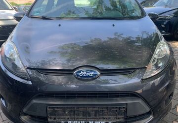 Ford Fiesta 105.000 km 3.500 &euro; Mannheim 68309