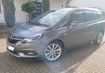 Opel Zafira 204.810 km 8.999 &euro; Worms 67551